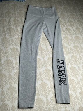 Victoria’s Secret PINK Yoga Pants XS Gray Logo Leggings
